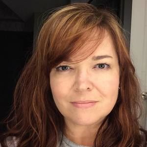 Meet your Posher, Evie